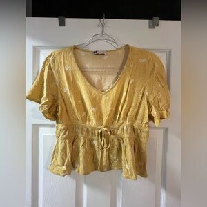 SO Mustard V-Neck Peplum Blouse